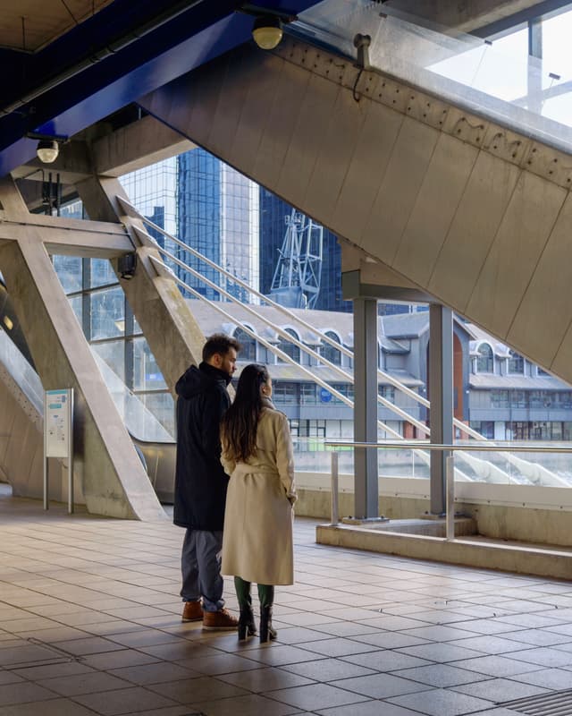 south quay dlr couple